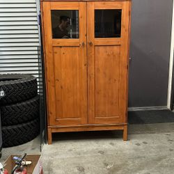 Cabinet $40