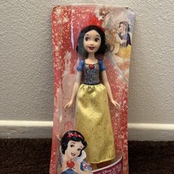 Disney Princess Royal Shimmer Snow White Doll