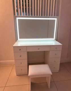 Vanity led