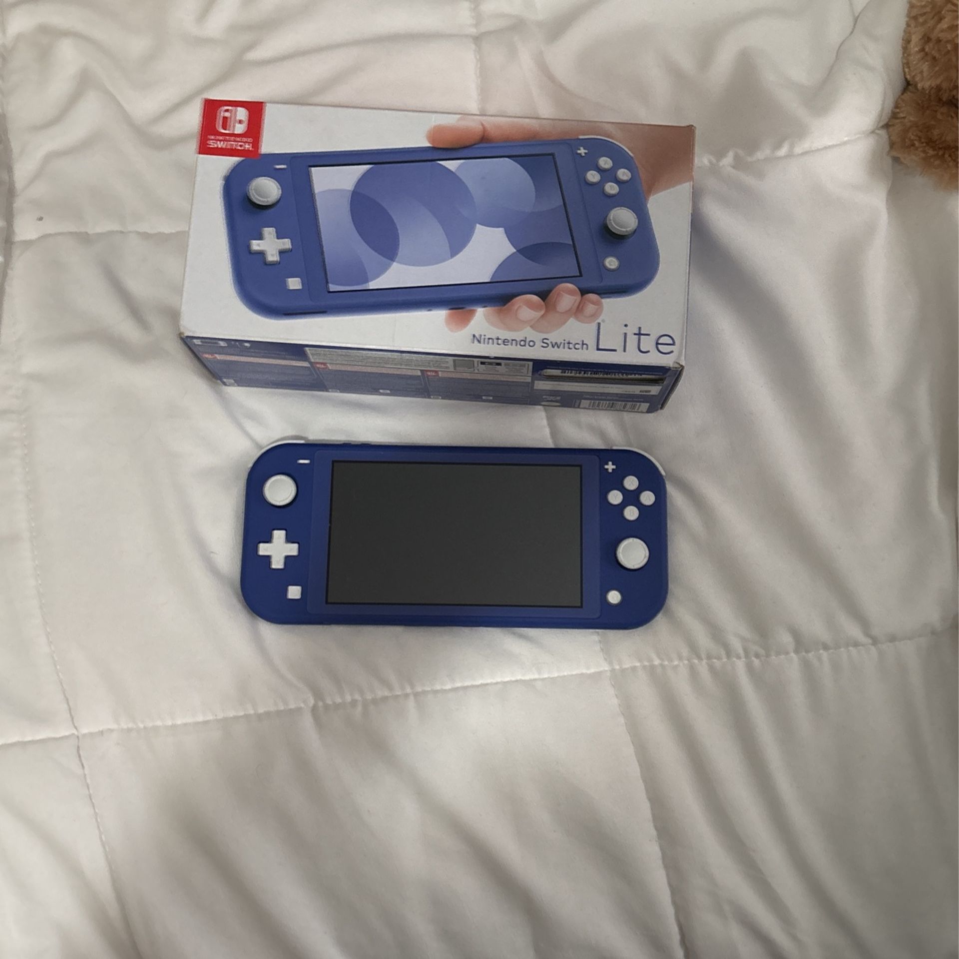 Nintendo Switch Light