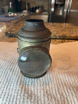 1890 ish hand kerosene lamp with original lens