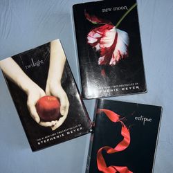 Stephanie Meyer Book Bundle