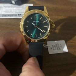 GUESS Watch For Woman 