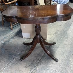 Mahogany Table (Extends)