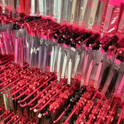 eyelash supplies
