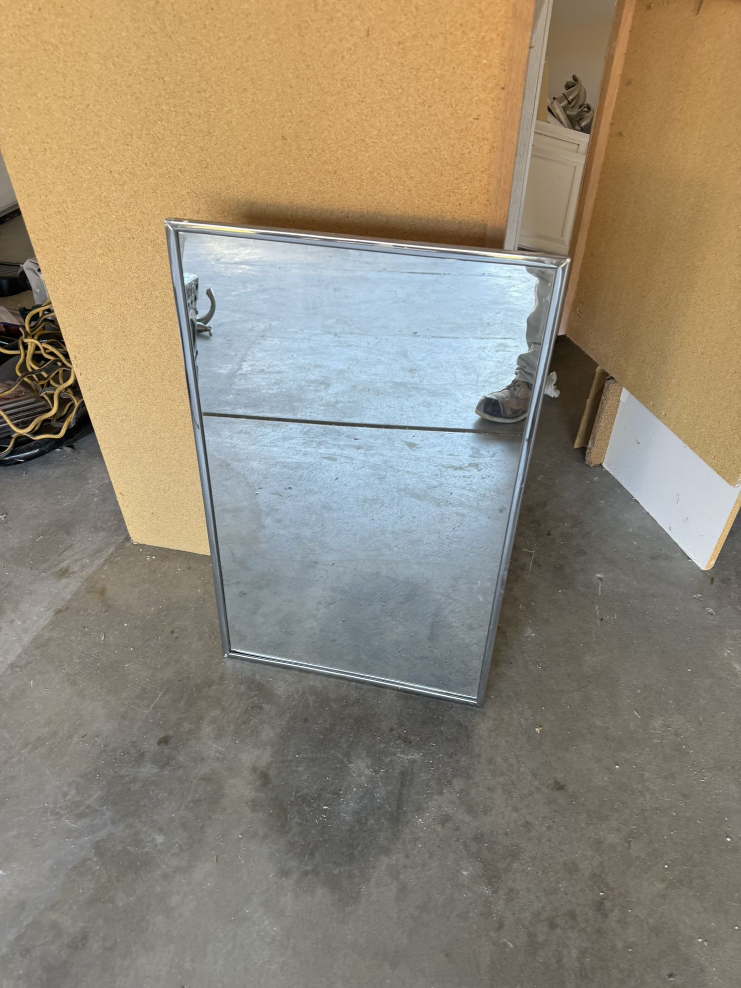 Free 2 Medicine Cabinet