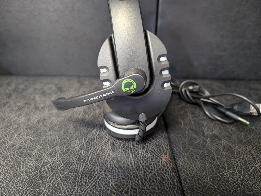 Pro Gaming Series Headphones