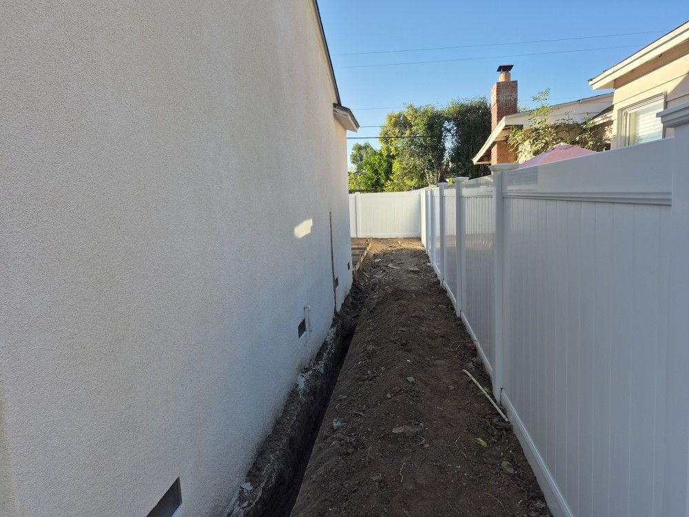 Vinyl Fence 