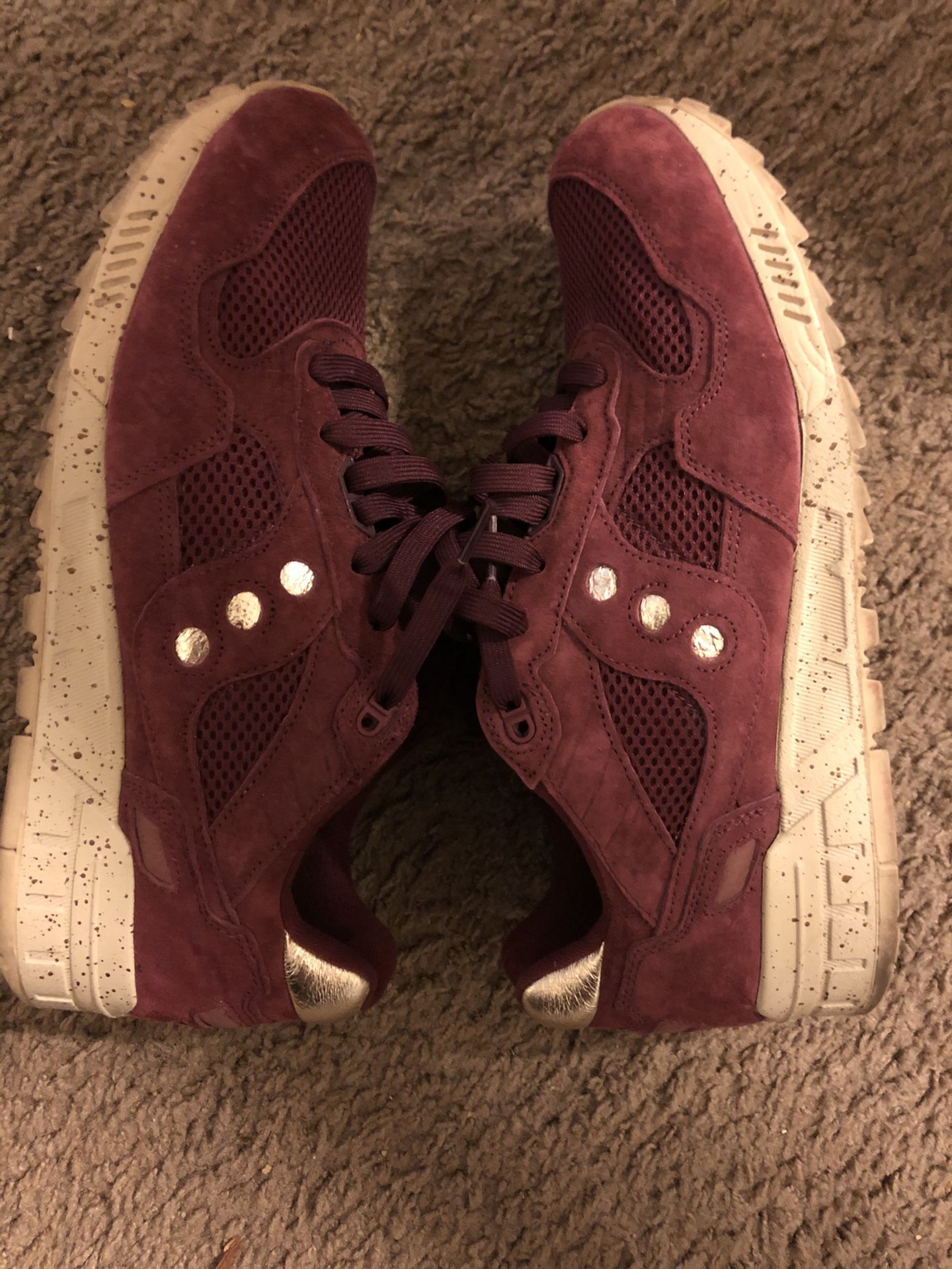 Saucony gold rush pack Maroon