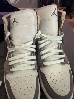 Air Jordan 1 Mid Se Craft