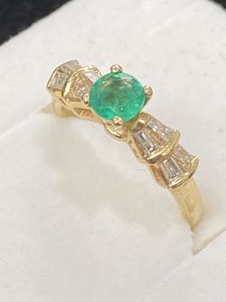 Emerald Engagement Ring 