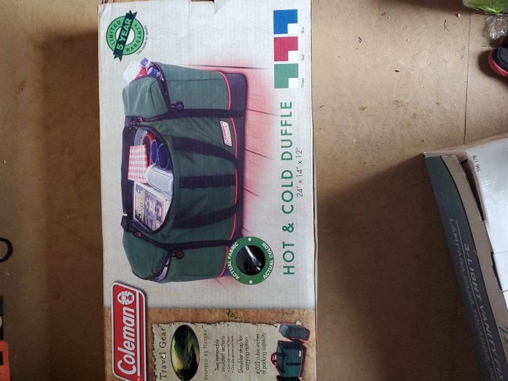 Colman HOT Cold Duffel