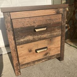Wayfair Nightstand/end Table