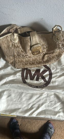 Michael Kors MK Monogram Shoulder Bag
