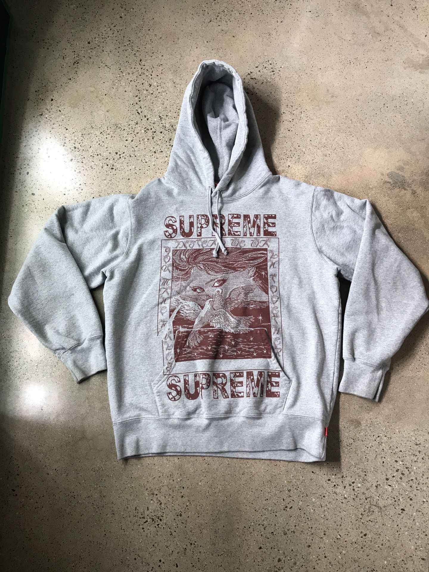 AUTHENTIC SUPREME DOVES FW18 HOODIE SWEATER SZ LARGE SOLD OUT GRAY