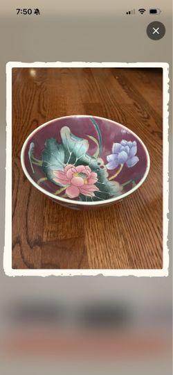 Vintage Chinese Famille Rose Porcelain Bowl with Hand-Painted Lotus Motif