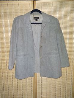 Jacket Needing Sewing Size L
