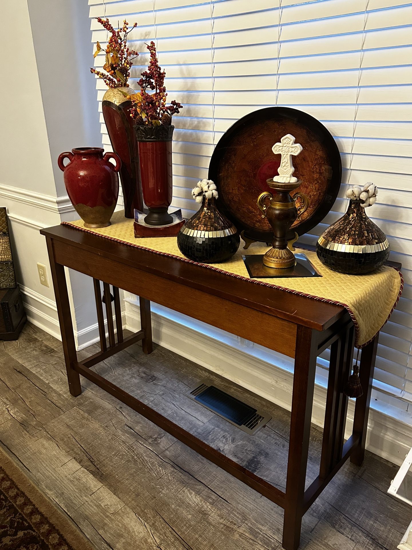 Console Table. Desk With Drawer