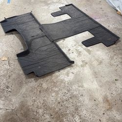 2nd & 3rd Row , Cargo Space GM All Weather Mats