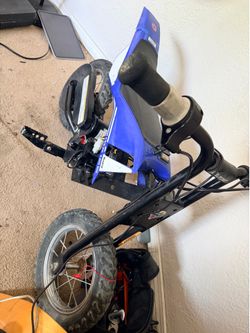 Razor MX350 Dirt Bike / Mini Electric Bike – runs!