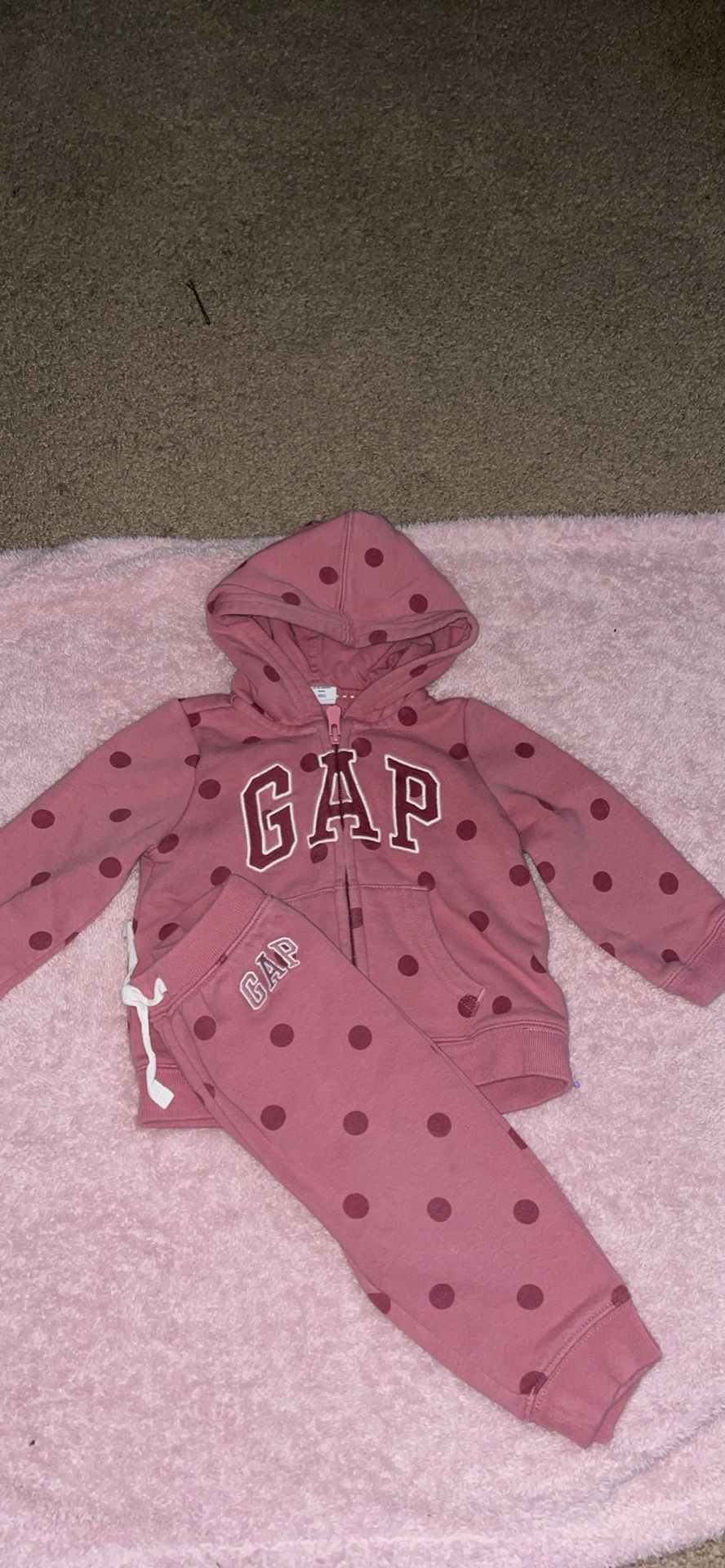 Baby Gap Sets 12-18M