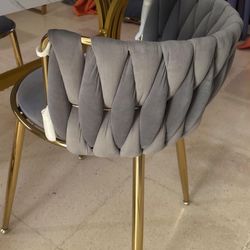Table chairs 