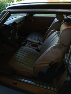 Mercedes-Benz  1981 380sl