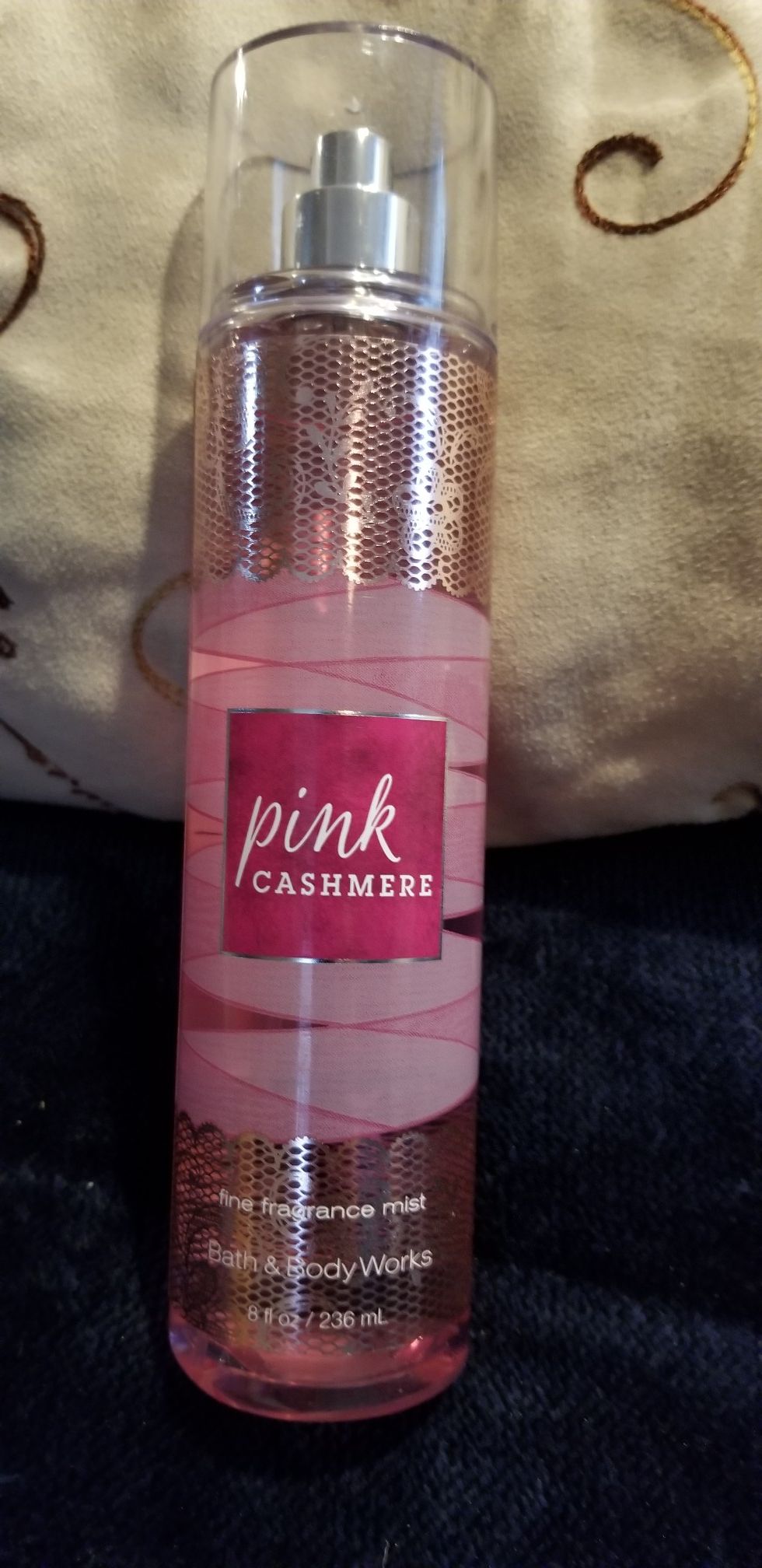 Pink cashmere
