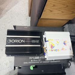 Old School Made In USA Amps 