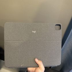 Logitech iPad Case 