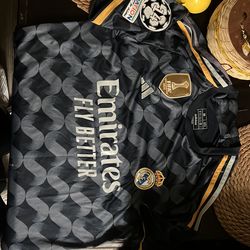 Real Madrid jersey 2023/2024 away