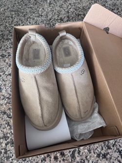UGG