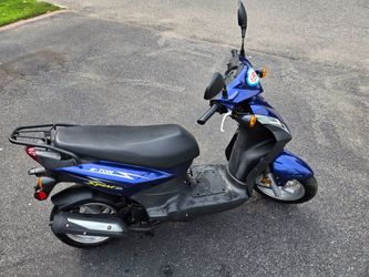 E-Ton 2009 Scooter