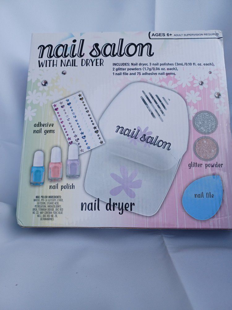 Kids Nail Salon Kit
