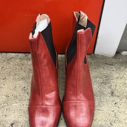 Women Boots Size 11