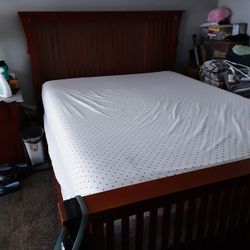 Complete QUEEN bedroom Set 