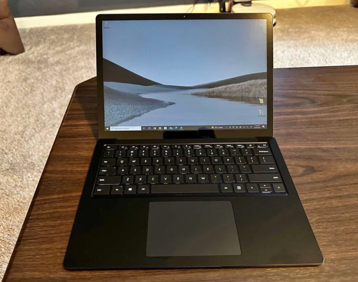 Microsoft Surface laptop 3  OBO