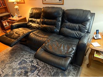 Lazyboy leather recliner