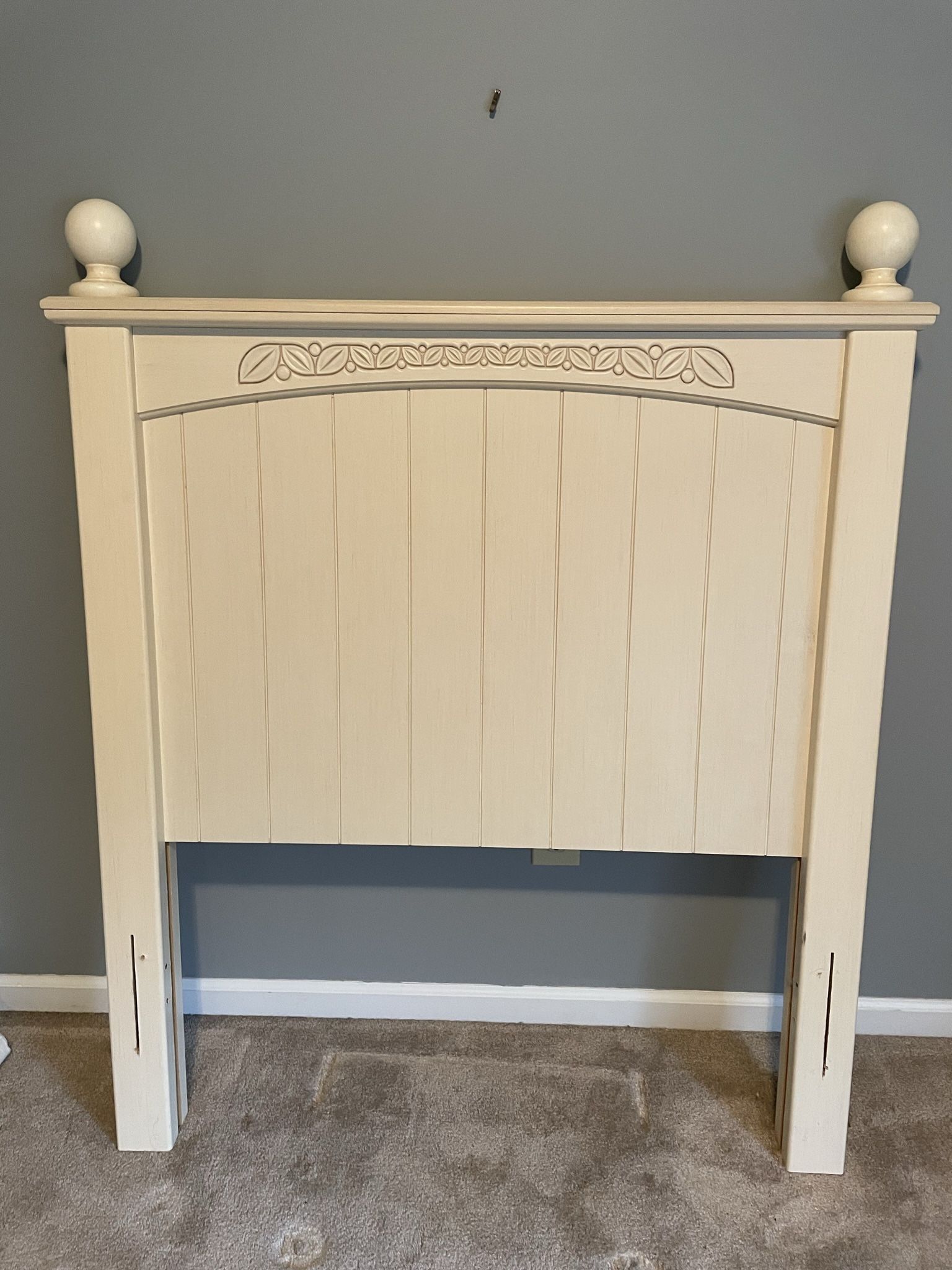 Twin Headboard 