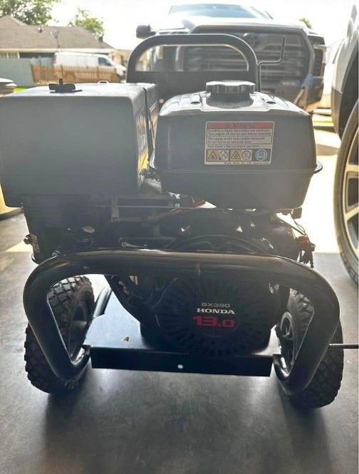 Commerical Power Washer 13.0 HP Honda w/ CAT Pump 4 gpm @ 4,000 Psi