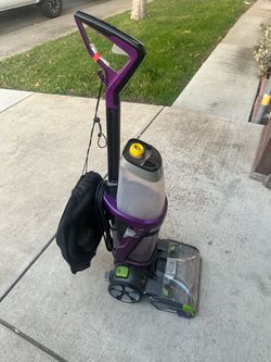 Carpet cleaner
