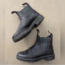Blundstone Boots 6.5 Women's 