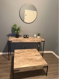 Entryway and livingroom table