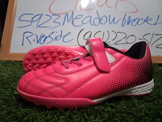 Turf soccer cleats us size 3.5youth