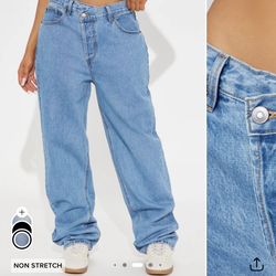 Southside Womens High Rise Baggy Ripped Jeans - Light Wash fashion nova