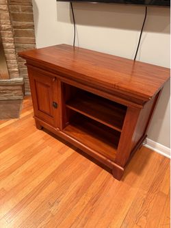 Pottery Barn Table / TV Stand