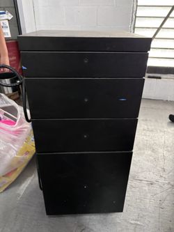 Stylist Cabinet