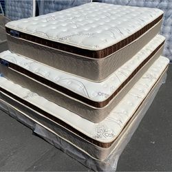 Full Size Organic Cloud Comfort Europillow Top 12in