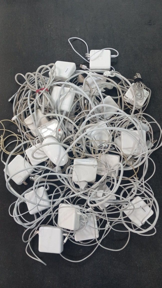 🍏 Apple Laptop Chargers