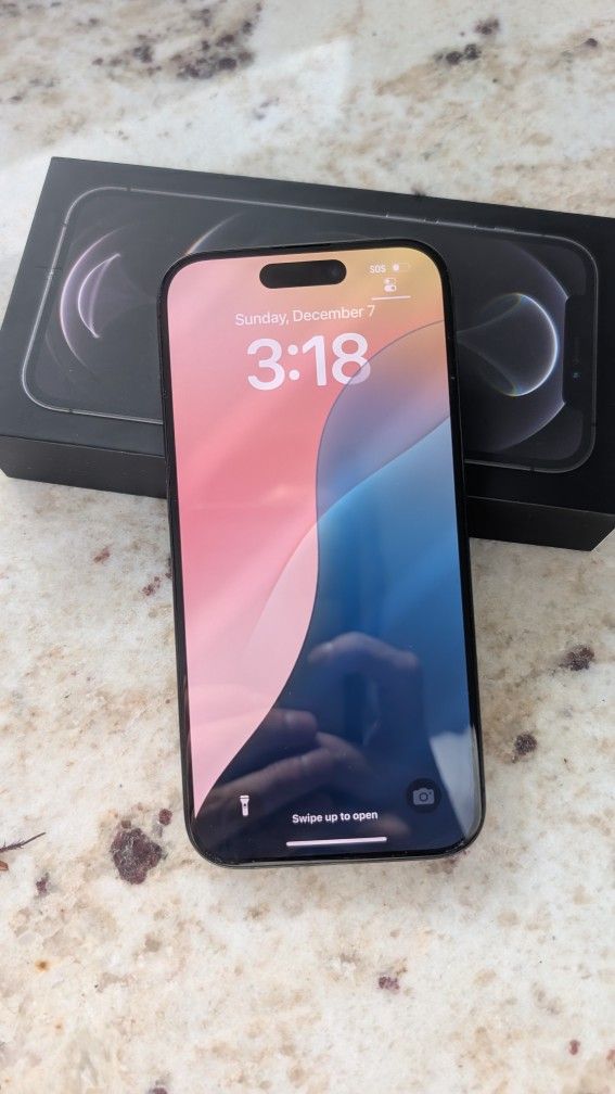 UNLOCKED iPhone Pro 15 256Gb UNLOCKED